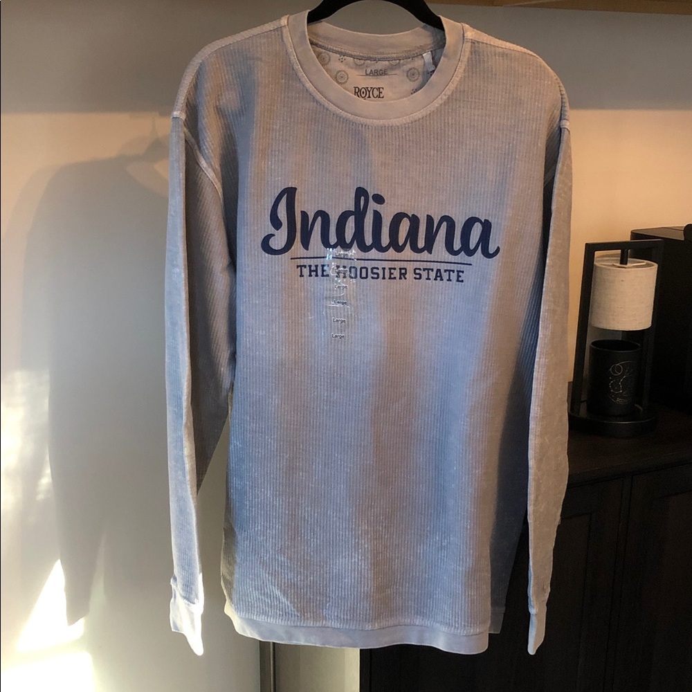 Royce Indiana Long Sleeve Tee - Gray